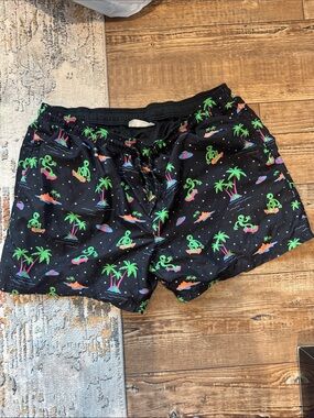 Men's Black Tropical Print Swim Shorts